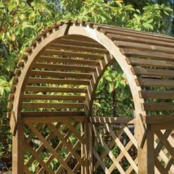Blooma Chiltern Arbour, (H)1990mm (W)1340mm (D)800mm - Assembly Service Included -Plant Garden World blooma chiltern arbour h 1990mm w 1340mm d 800mm assembly service included5397007111705 36c bq