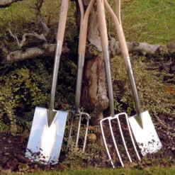 Burgon & Ball Border Fork (W)180mm 5 Burgon & Ball Border Fork (W)180mm -Plant Garden World burgon ball border fork w 180mm5019360008668 02i bq