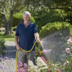 Hozelock Superhoze Flexible Yellow Expanding Hose Pipe (L)15m 20 Hozelock Superhoze Flexible Yellow Expanding Hose Pipe (L)15m -Plant Garden World hozelock superhoze flexible yellow expanding hose pipe l 15m5010646061254 08i bq