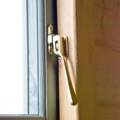 Shire 13x15 Bradenham Wooden Garage (Base Included) - Assembly Service Included -Plant Garden World shire 13x15 bradenham wooden garage base included assembly service included5019804218387 10i bq